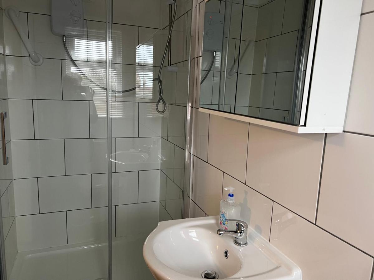 Kensal Lodge 2 Guest House لندن المظهر الخارجي الصورة