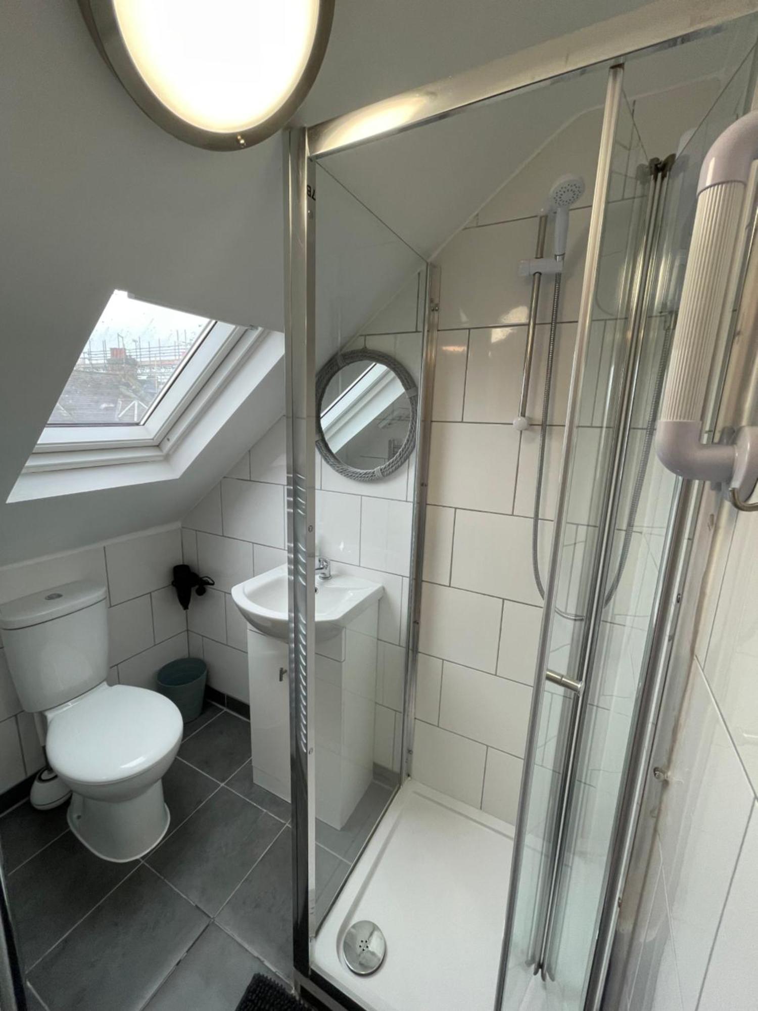 Kensal Lodge 2 Guest House لندن المظهر الخارجي الصورة