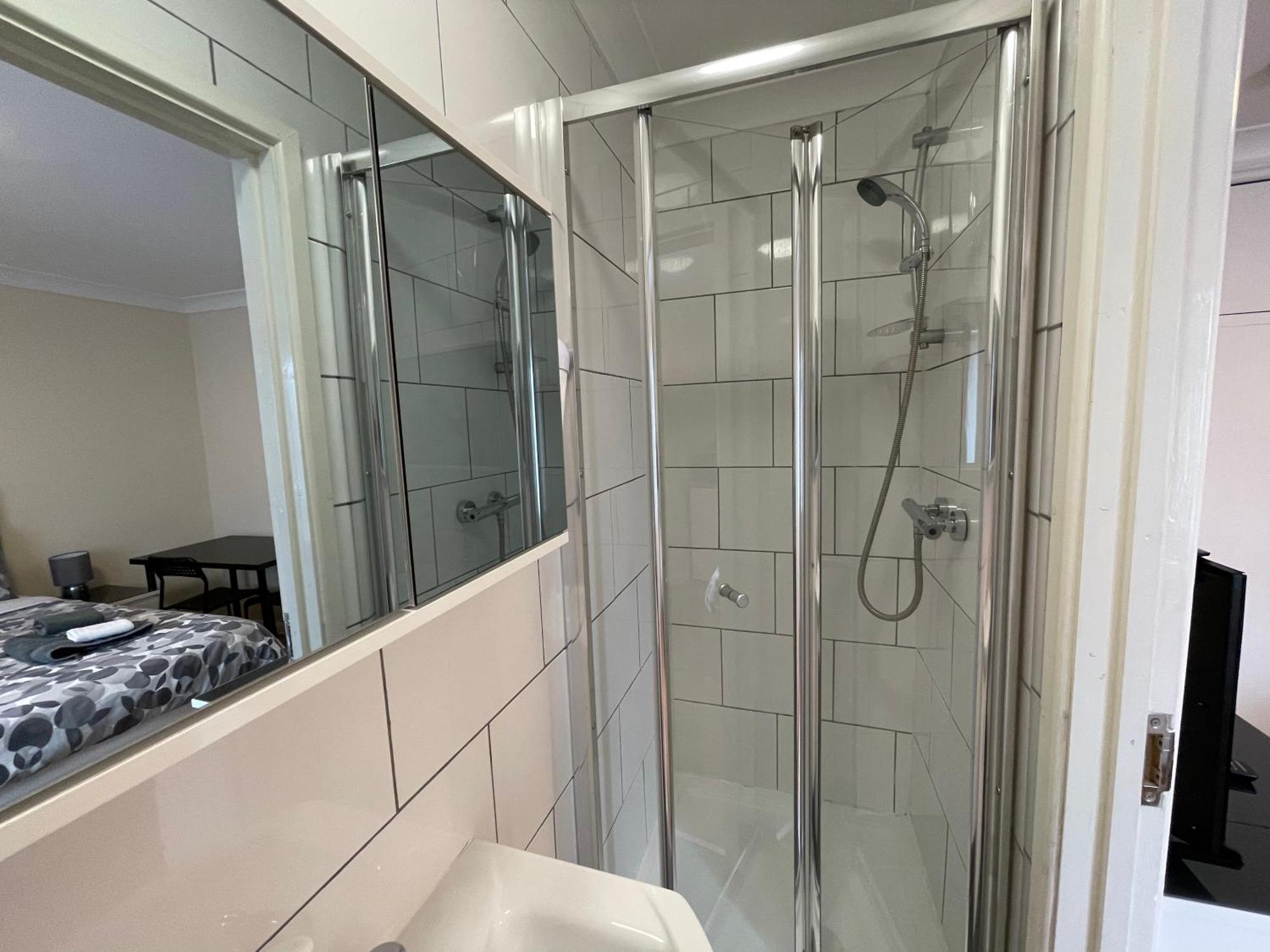 Kensal Lodge 2 Guest House لندن المظهر الخارجي الصورة