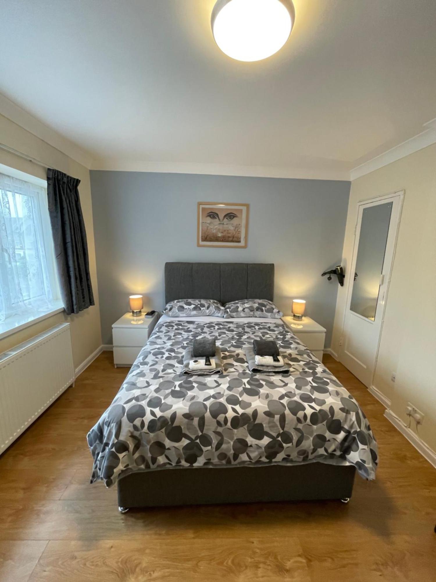 Kensal Lodge 2 Guest House لندن المظهر الخارجي الصورة