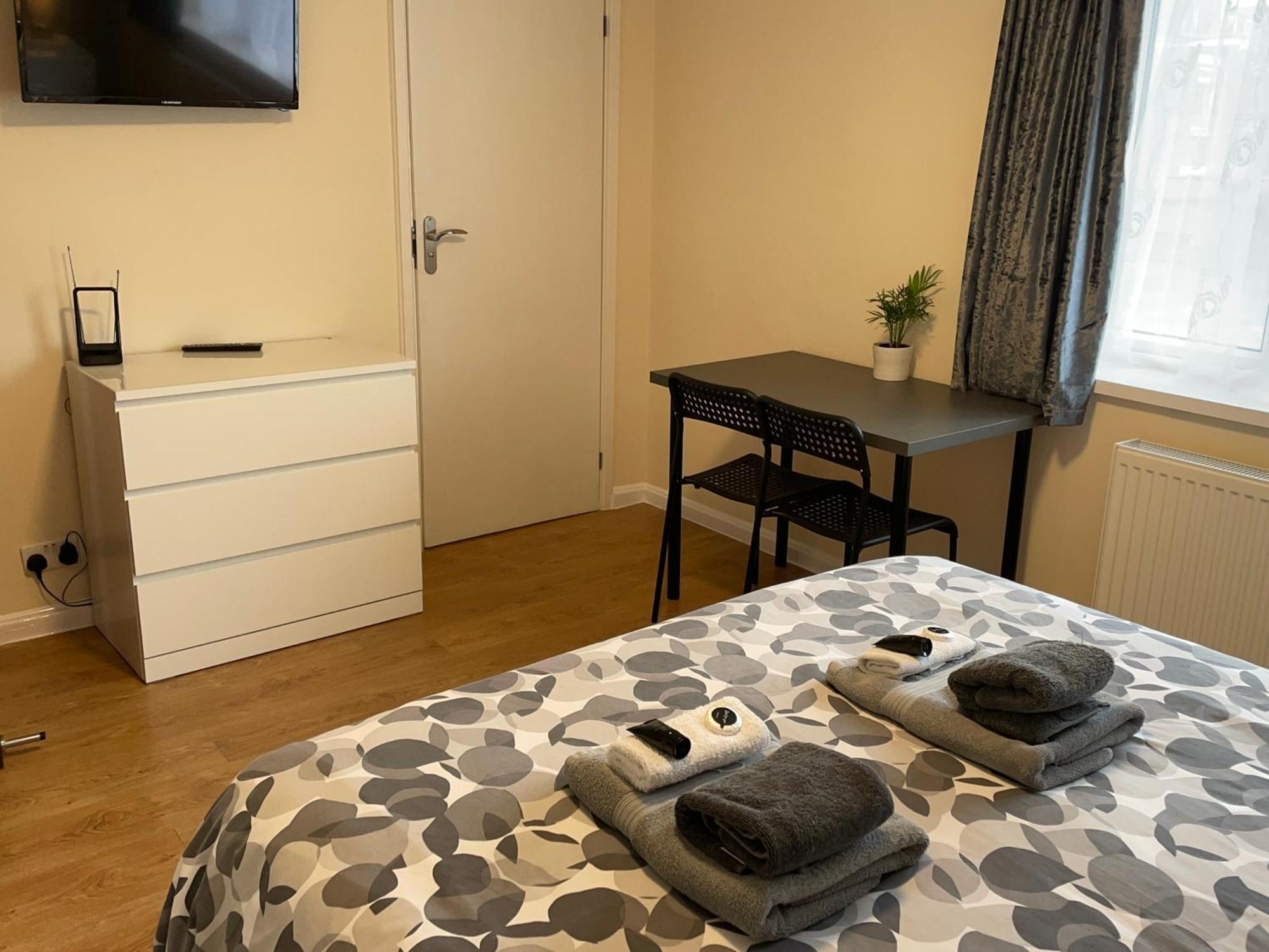 Kensal Lodge 2 Guest House لندن المظهر الخارجي الصورة